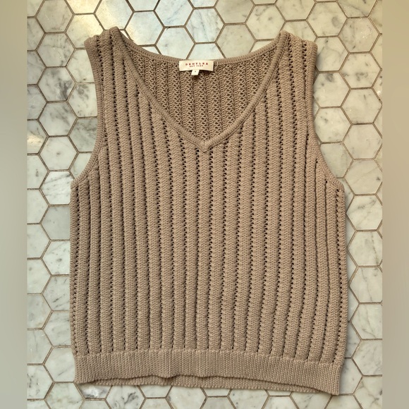 Demylee Crochet Vest - Picture 1 of 3